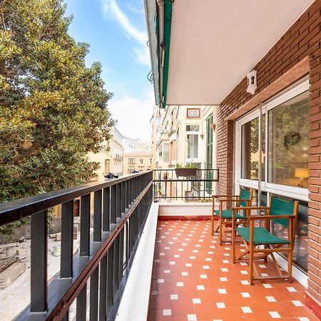 Plaza Del Teatro Apartment Malaga Exterior photo